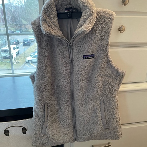 Patagonia Jackets & Blazers - Patagonia Sherpa vest